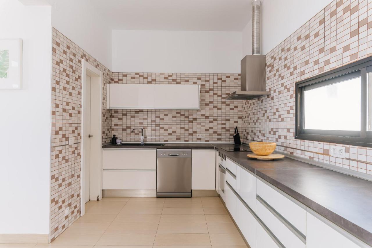 Sunset White Villa - Ocean View, Jakuzzi, Heated Pool, Air-Conditioning, Grill Playa de las Americas  Exterior foto