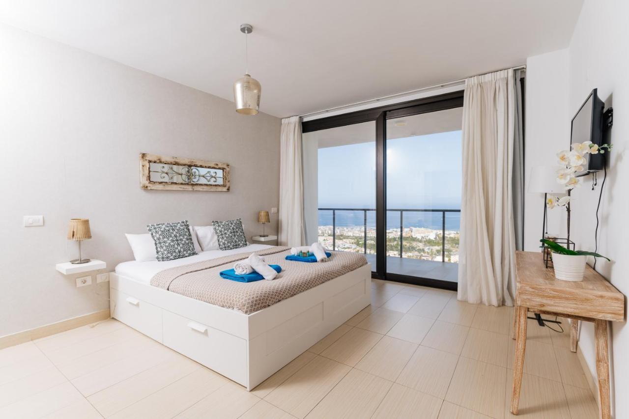 Sunset White Villa - Ocean View, Jakuzzi, Heated Pool, Air-Conditioning, Grill Playa de las Americas  Exterior foto
